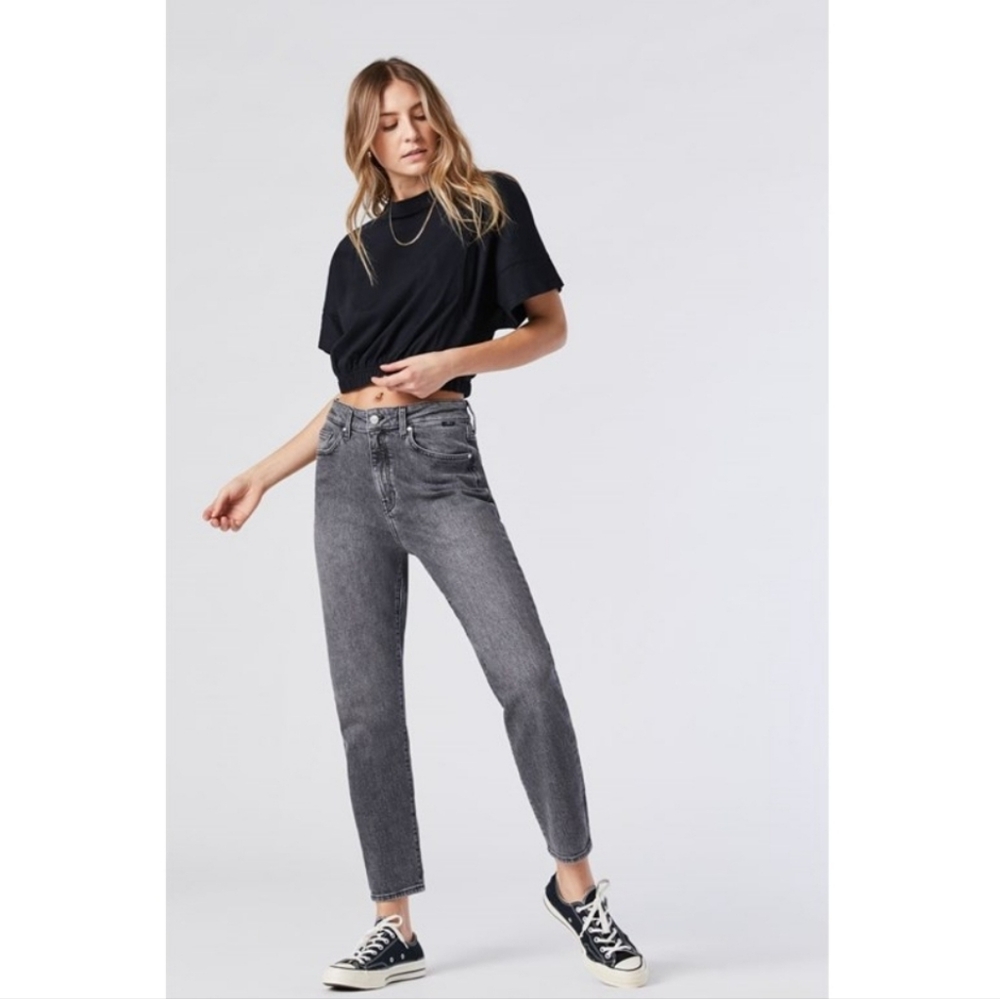 Mavi Soho High-Rise Girlfriend Jeans Smoke Gray Wash Size 28/29 Like New!